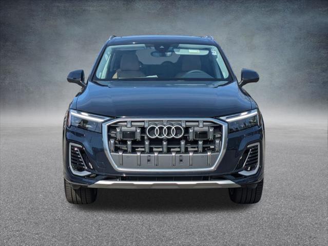 new 2025 Audi Q7 car, priced at $70,584