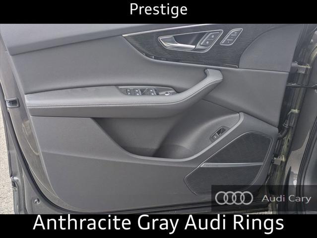 new 2025 Audi Q7 car, priced at $76,702