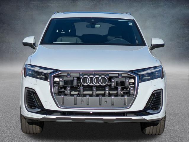 new 2025 Audi Q7 car, priced at $61,415