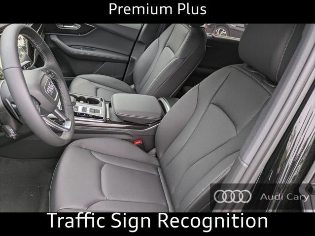 new 2025 Audi Q7 car, priced at $70,822