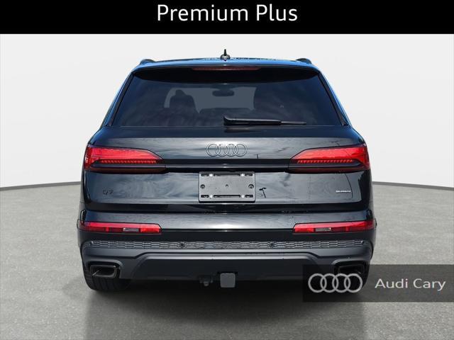 new 2025 Audi Q7 car, priced at $70,528