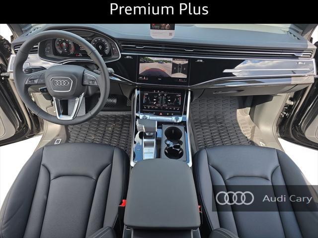 new 2025 Audi Q7 car, priced at $70,528