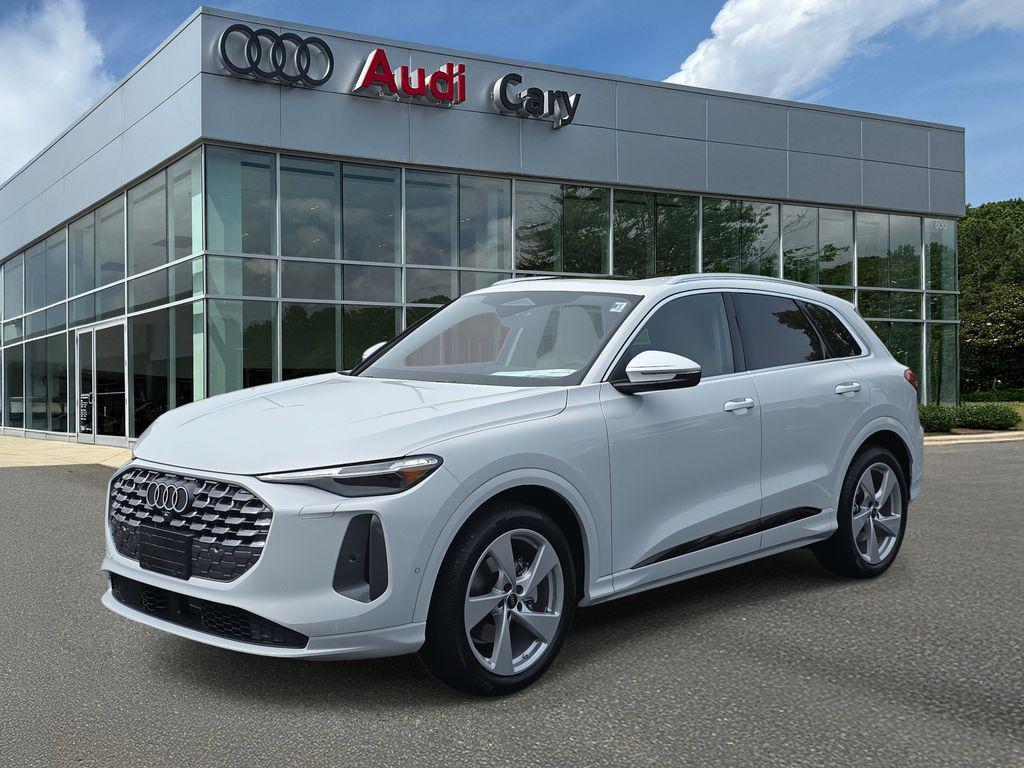 new 2025 Audi Q5 car, priced at $64,250