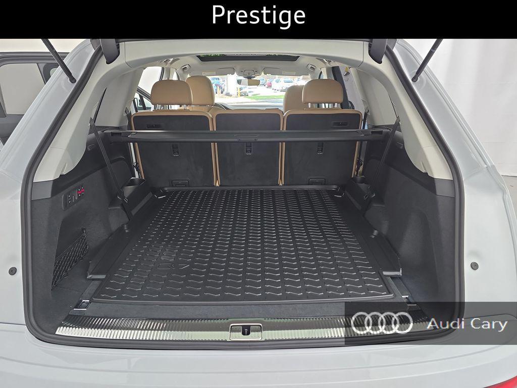 new 2026 Audi Q7 car, priced at $78,345