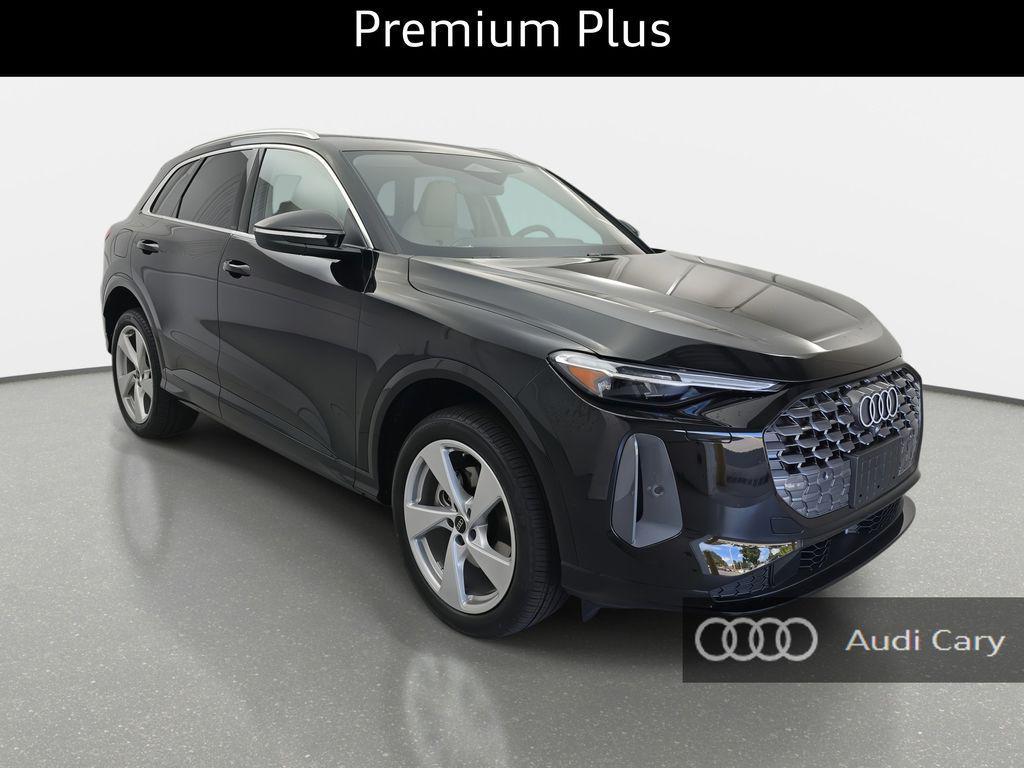 new 2025 Audi Q5 car, priced at $61,300