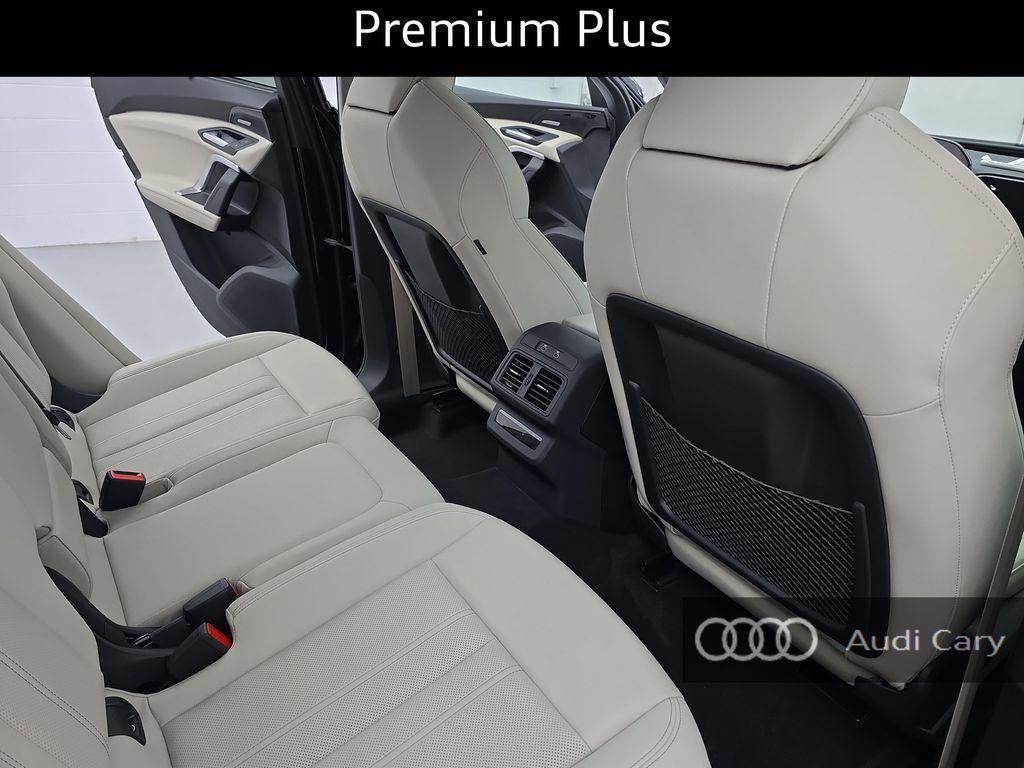 new 2025 Audi Q5 car, priced at $61,300