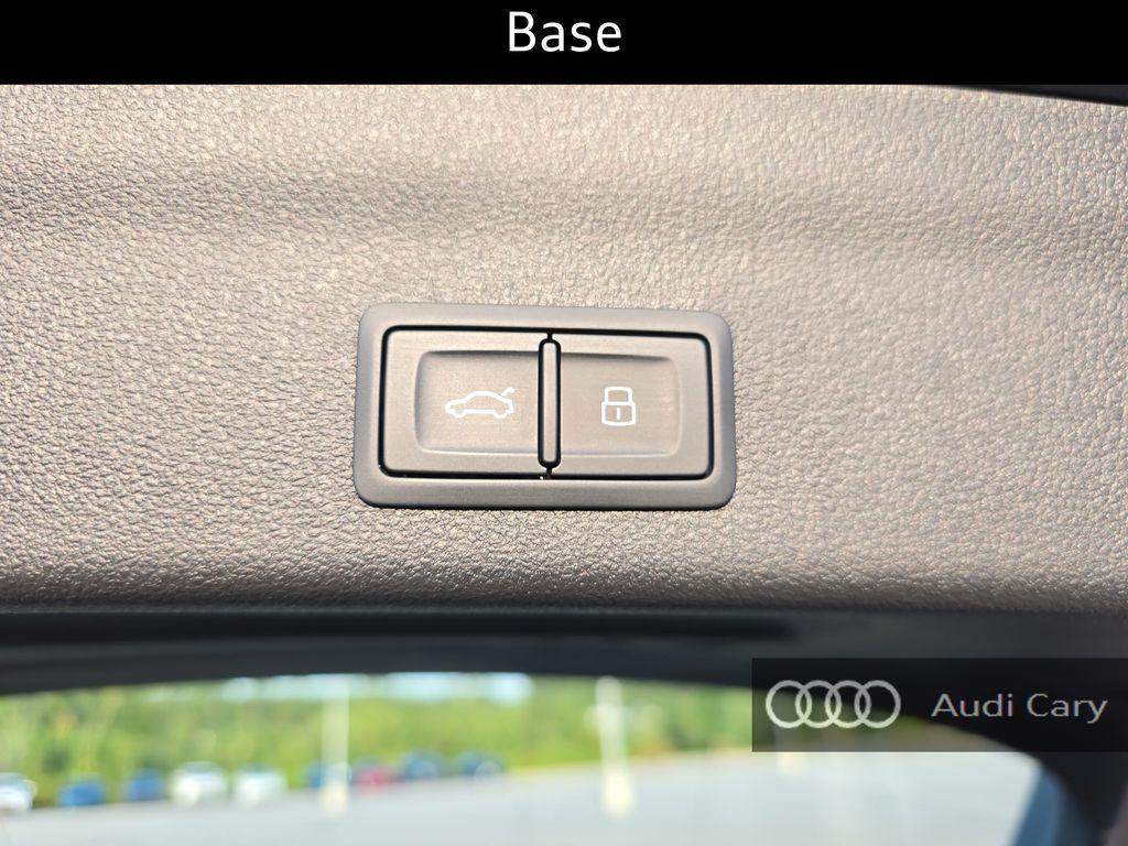 new 2026 Audi RS 6 Avant car, priced at $161,765