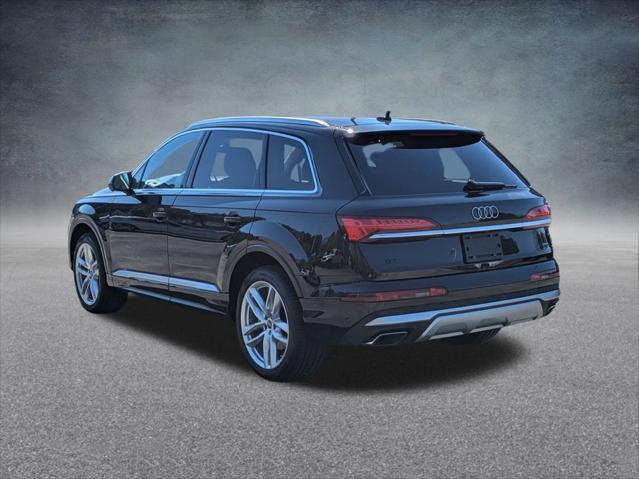 new 2025 Audi Q7 car, priced at $69,864