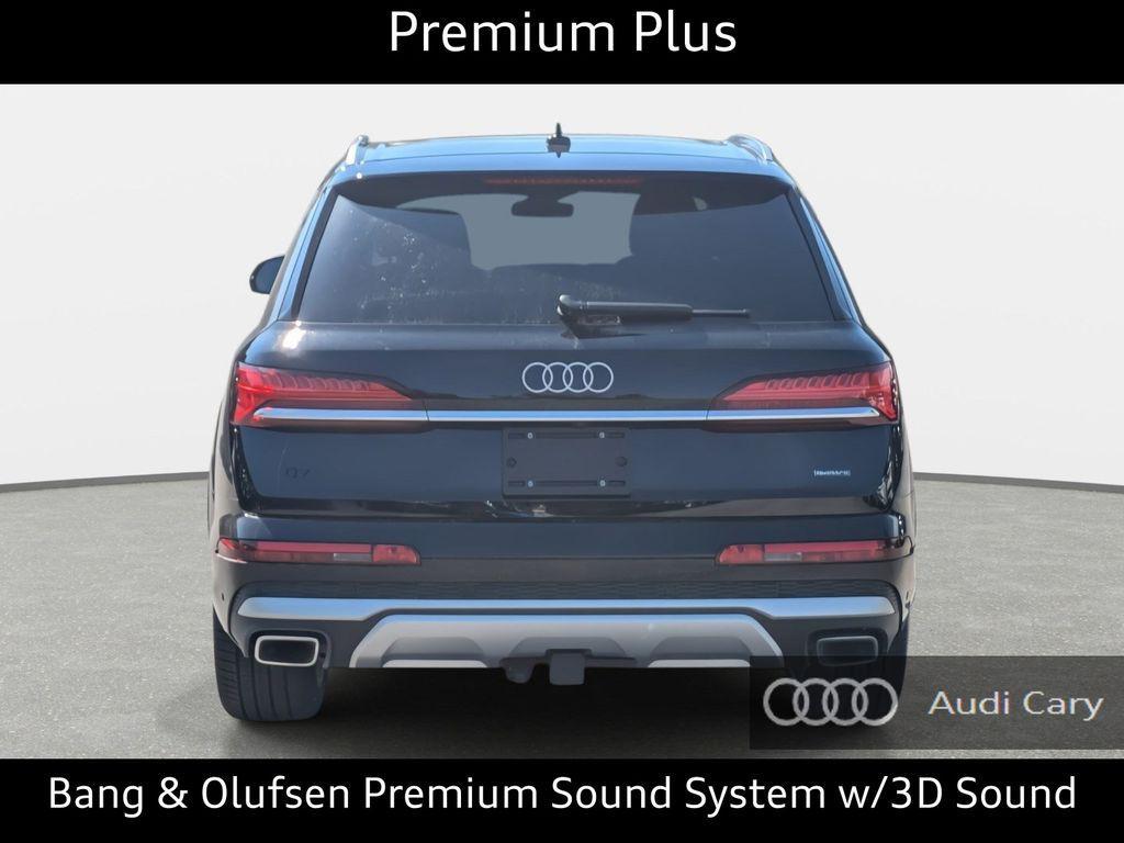 new 2025 Audi Q7 car, priced at $69,323