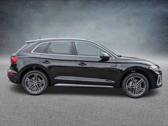 new 2025 Audi Q5 car, priced at $66,075