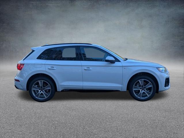 new 2025 Audi Q5 car, priced at $47,629