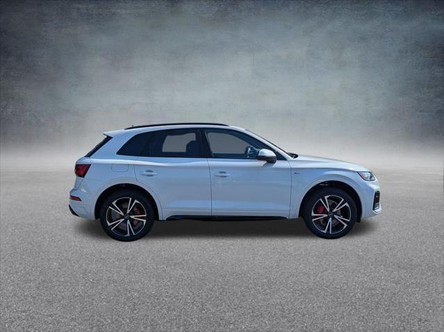 new 2025 Audi Q5 car, priced at $55,314