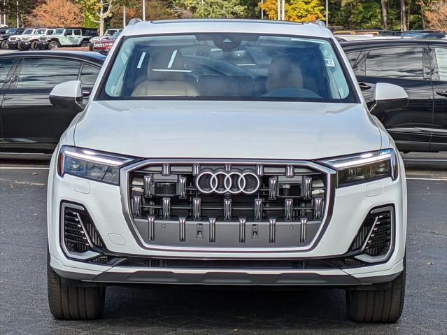 new 2025 Audi Q7 car, priced at $72,137