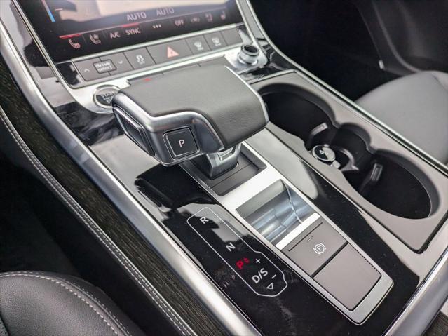 new 2025 Audi Q7 car, priced at $74,880