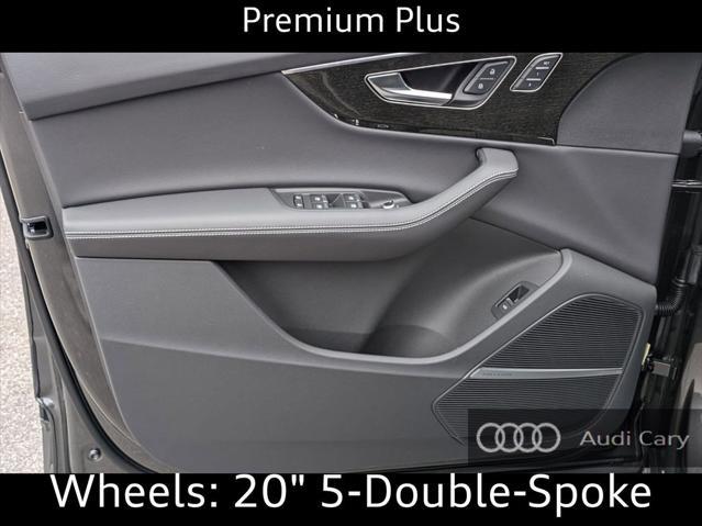 new 2025 Audi Q7 car, priced at $70,822