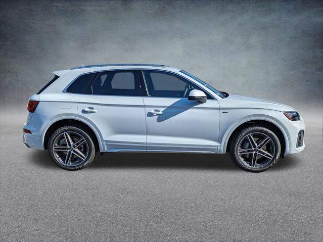 new 2024 Audi Q5 car, priced at $56,566