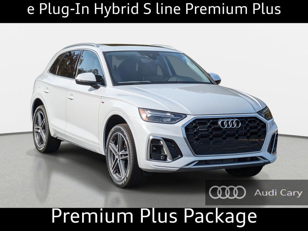 new 2025 Audi Q5 car, priced at $63,548