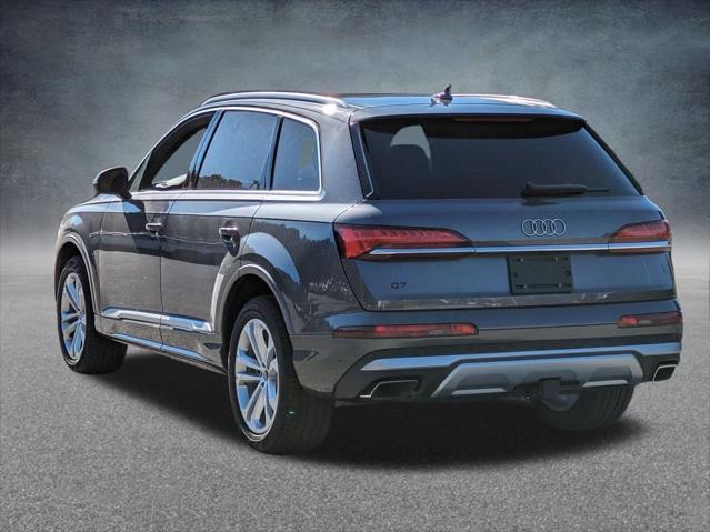 new 2025 Audi Q7 car, priced at $66,364