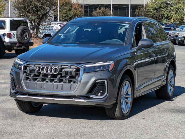 new 2025 Audi Q7 car, priced at $67,364