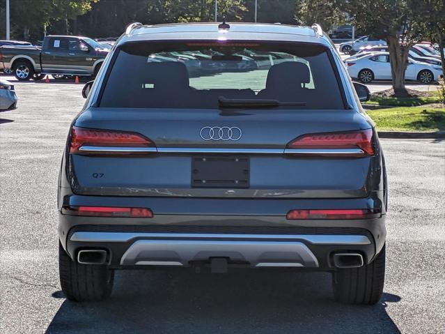 new 2025 Audi Q7 car, priced at $67,364