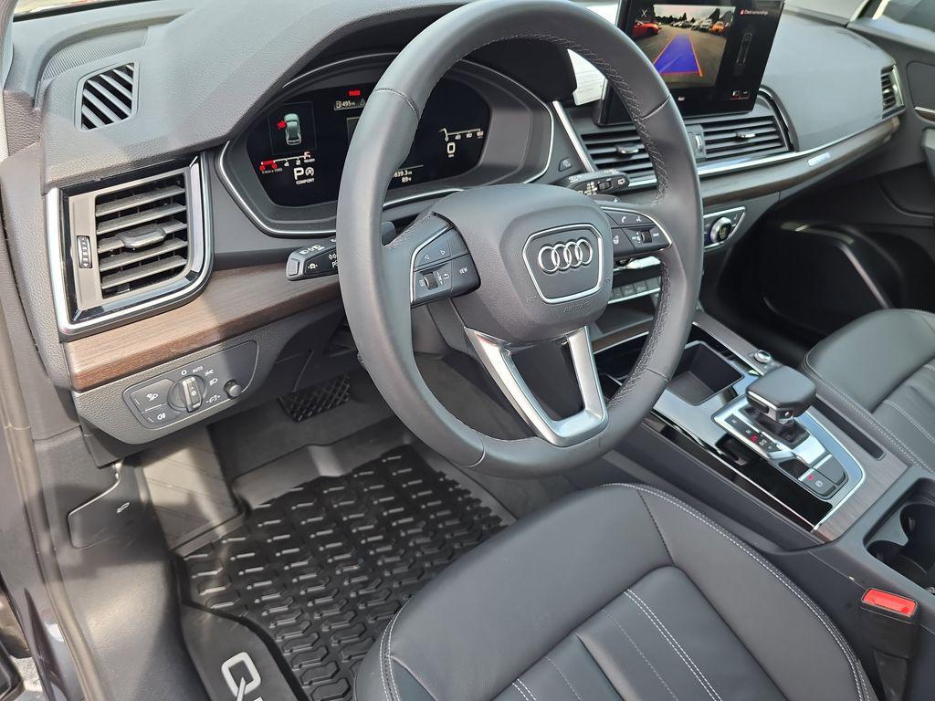 used 2025 Audi Q5 car, priced at $42,450