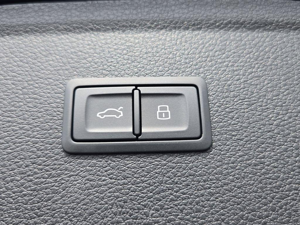 used 2025 Audi Q5 car, priced at $42,450