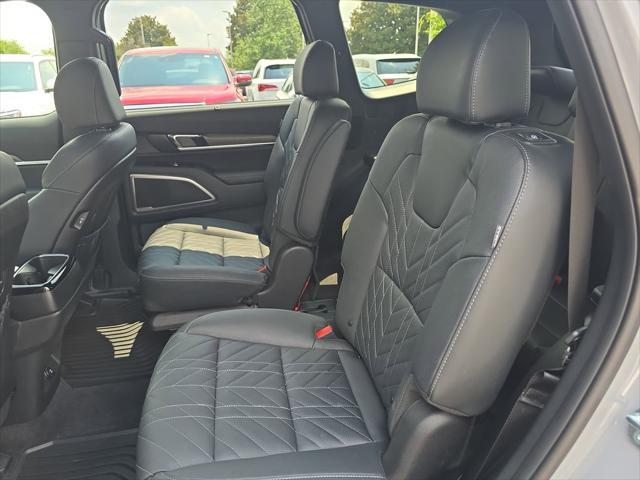 used 2025 Kia Telluride car, priced at $45,450
