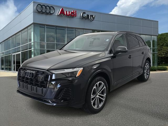 new 2025 Audi Q7 car, priced at $66,144