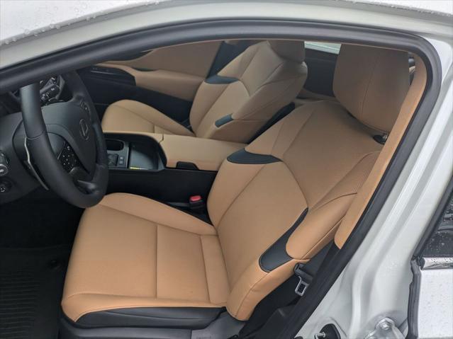 used 2023 Lexus ES 300h car, priced at $39,250