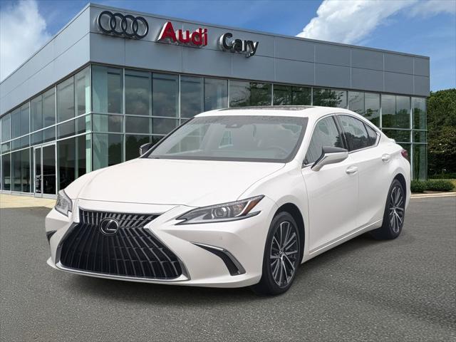 used 2023 Lexus ES 300h car, priced at $39,250