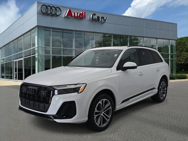 new 2025 Audi Q7 car, priced at $60,622
