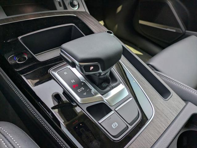 new 2025 Audi Q5 car, priced at $55,085