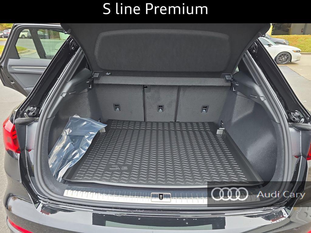 new 2025 Audi Q3 car, priced at $40,560