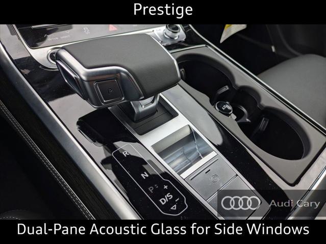new 2025 Audi Q7 car, priced at $76,702
