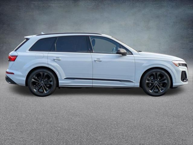 new 2025 Audi Q7 car, priced at $76,769