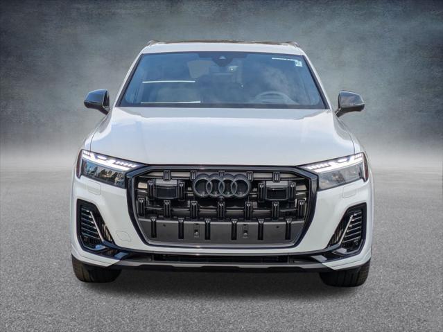 new 2025 Audi Q7 car, priced at $76,769