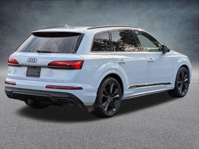 new 2025 Audi Q7 car, priced at $76,769