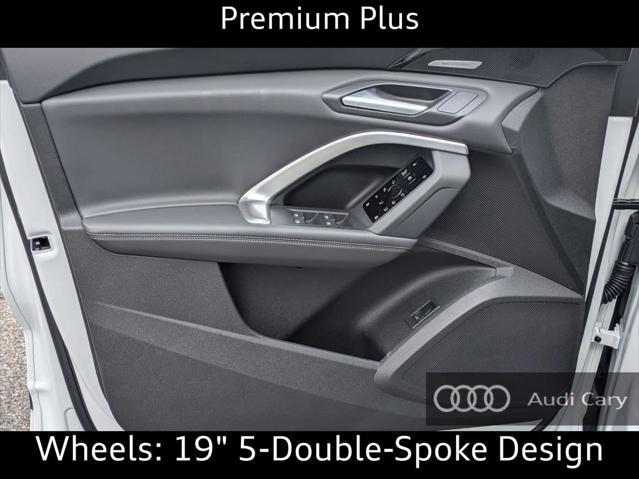 new 2025 Audi Q5 car, priced at $60,479