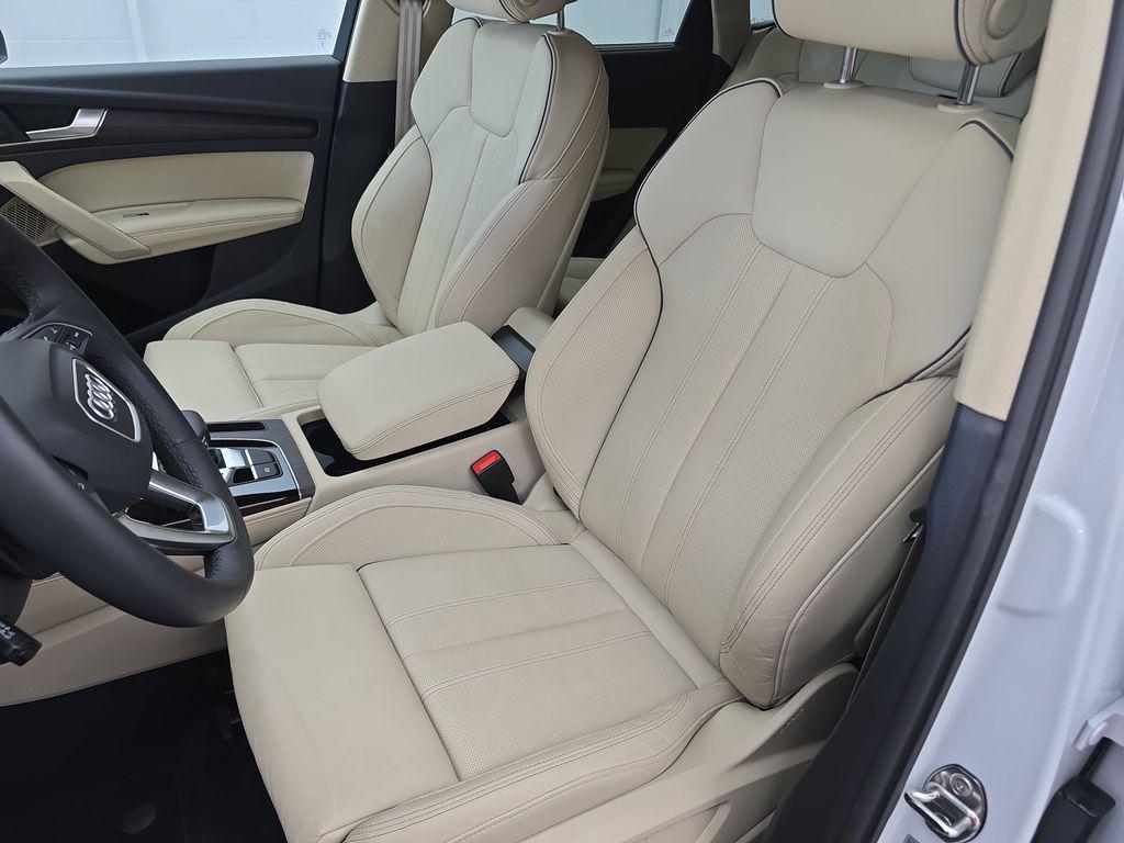 used 2025 Audi Q5 car, priced at $50,950