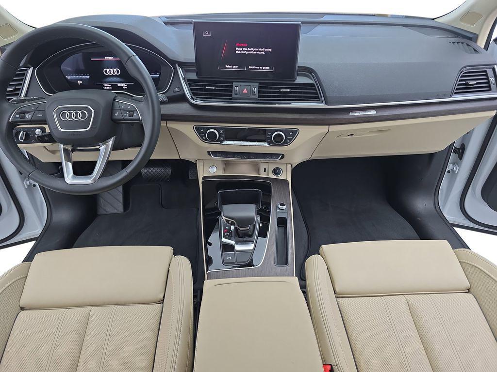 used 2025 Audi Q5 car, priced at $50,950