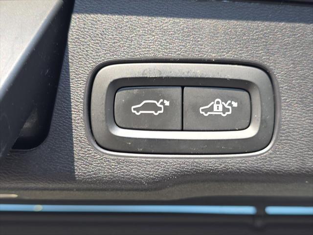 used 2018 Volvo XC60 car, priced at $19,950