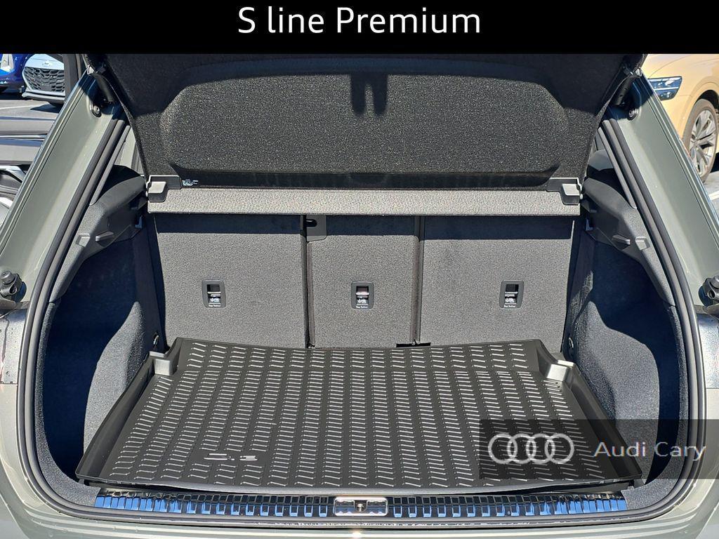 new 2025 Audi Q3 car, priced at $40,560