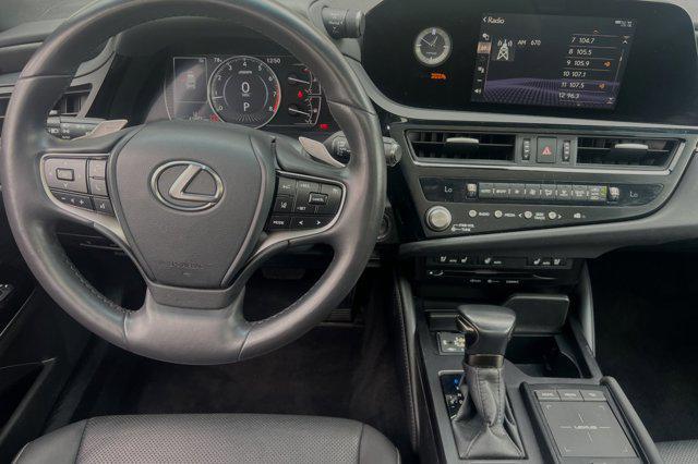 used 2022 Lexus ES 350 car, priced at $34,991