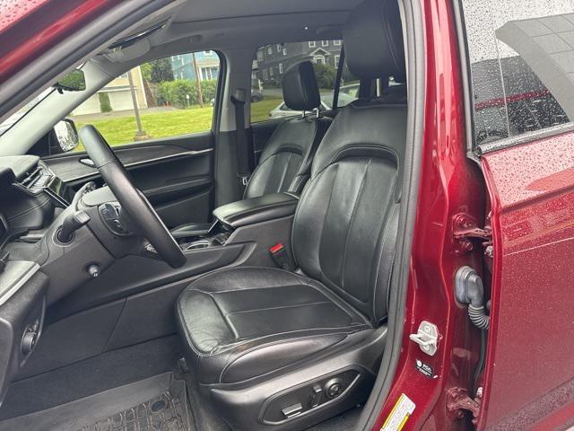 used 2022 Jeep Grand Cherokee car, priced at $26,590