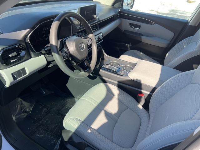 used 2023 Honda Pilot car, priced at $32,990