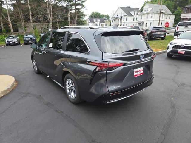 new 2025 Toyota Sienna car, priced at $58,700