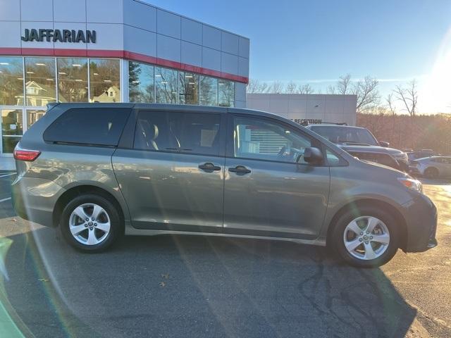 used 2020 Toyota Sienna car, priced at $30,991