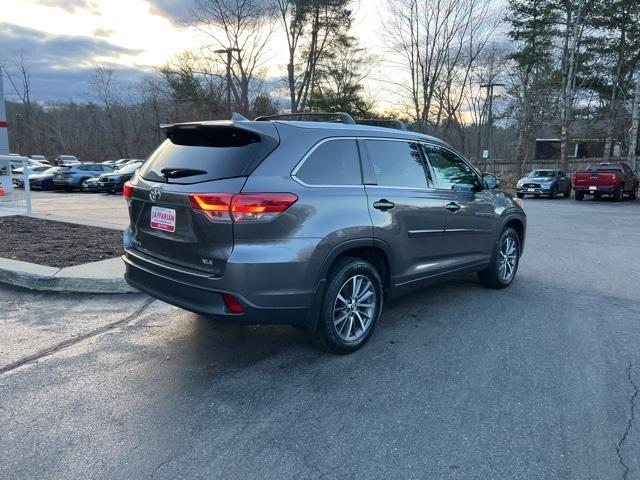 used 2018 Toyota Highlander car, priced at $21,990