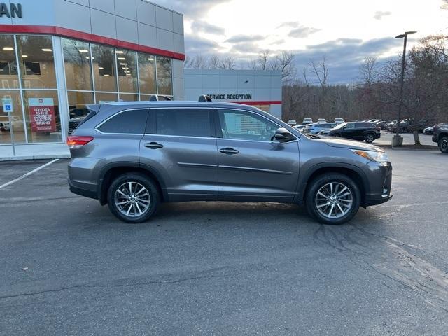 used 2018 Toyota Highlander car, priced at $21,990