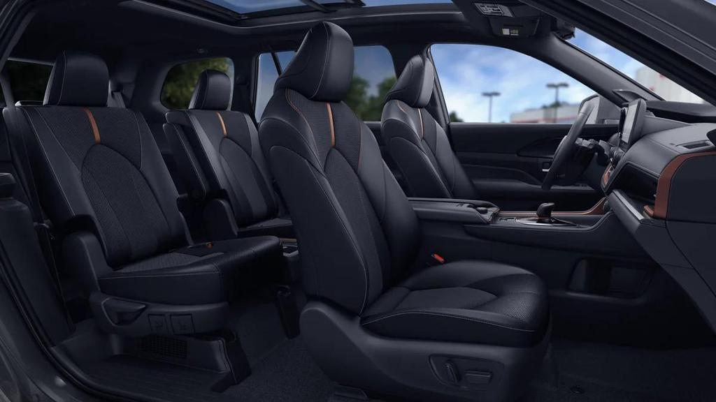 new 2025 Toyota Grand Highlander Hybrid car, priced at $61,343